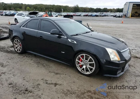 2014 Cadillac Cts-V z USA, uszkodzony, nr VIN 1G6DV5EP7E0108373
